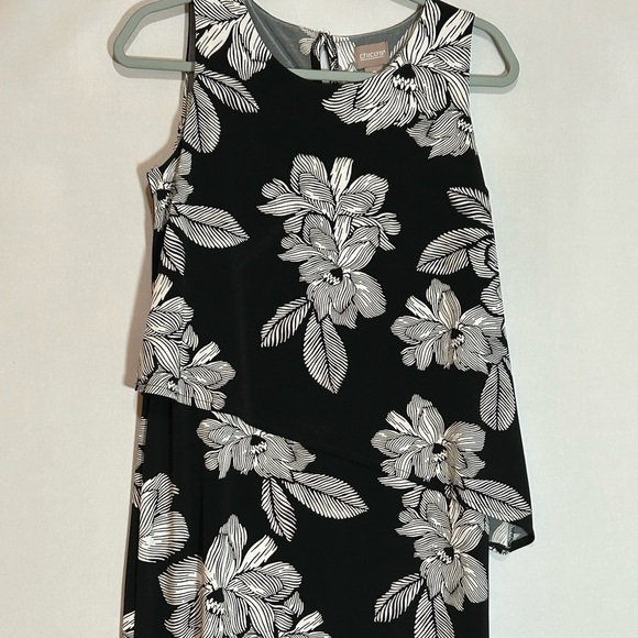 Chico's Black and White Asymmetrical Floral Dress Chico’s size 0 - Picture 10 of 12